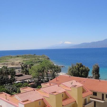Hotel Residence Thalassa Реджо ди Калабрия Екстериор снимка