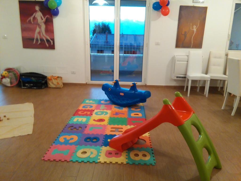 Hotel Residence Thalassa Реджо ди Калабрия Екстериор снимка