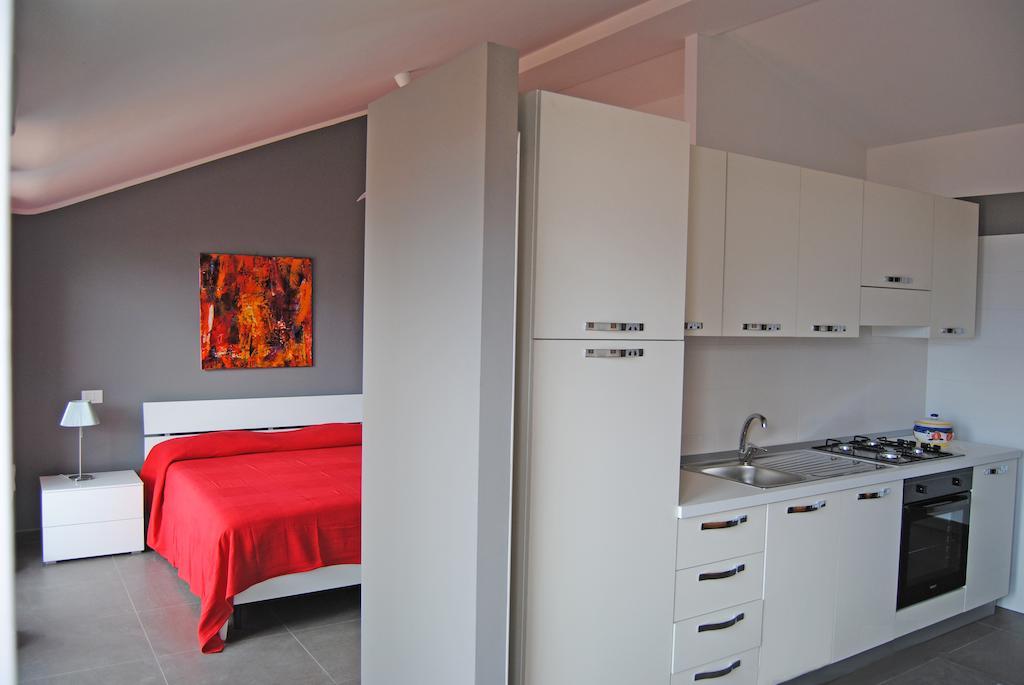 Hotel Residence Thalassa Реджо ди Калабрия Екстериор снимка
